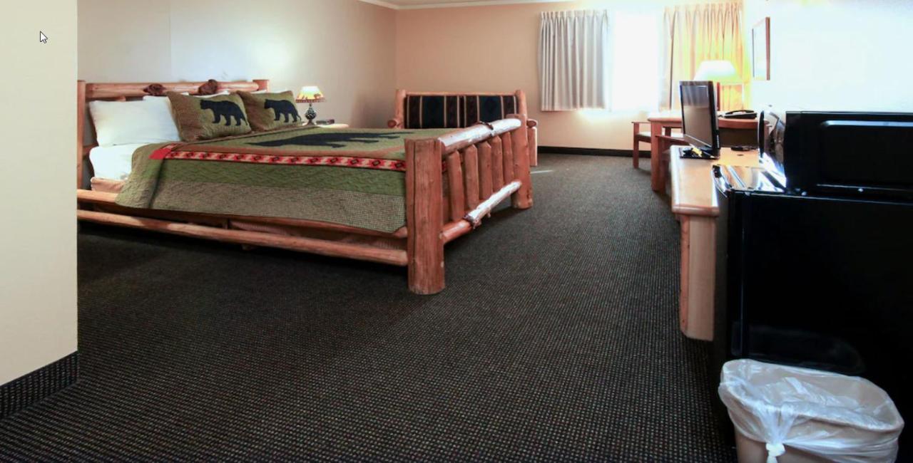 Yellowstonepark Inn&Suites Ливингстон Экстерьер фото