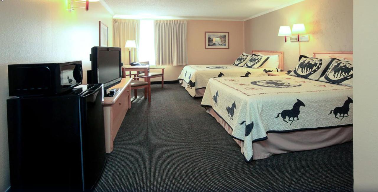 Yellowstonepark Inn&Suites Ливингстон Экстерьер фото